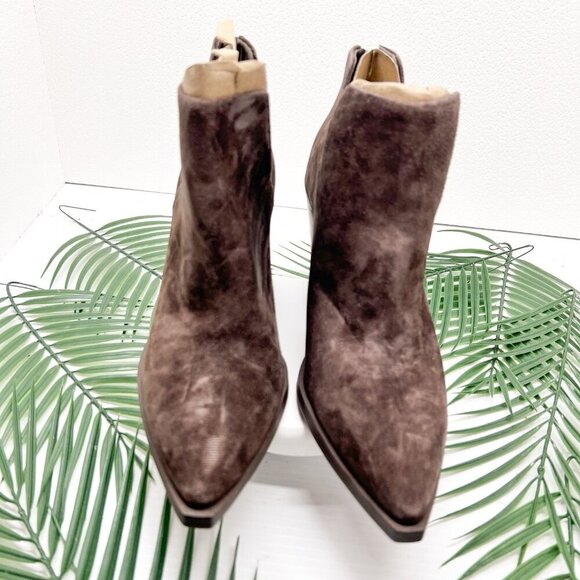 Vince Camuto Gigietta Brown Suede Back Zip Chelsea Booties Size 8.5M NWOB - Picture 2 of 10